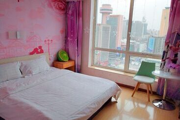 هتل Dalian Venus Apartment