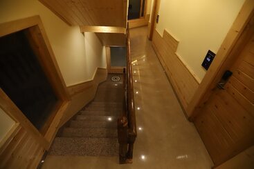 هتل Golden Wood Manali