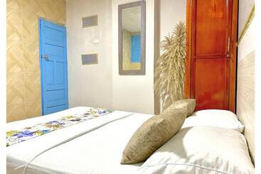هتل Kasaya Inn