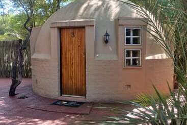 هتل Palm Afrique Lodge Botswana