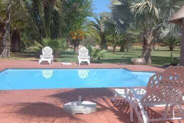 هتل Palm Afrique Lodge Botswana