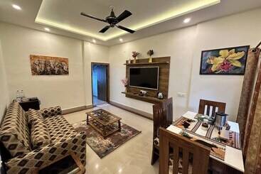 هتل Happy Homestay