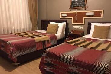 Otel Yalta