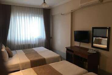 Otel Yalta