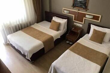 Otel Yalta