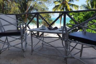 پانسیون Bb Ayla Beach House Zanzibar