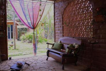 پانسیون Espaço Shanti   Chalés
