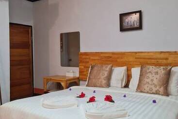پانسیون Mookboonchu Guesthouse