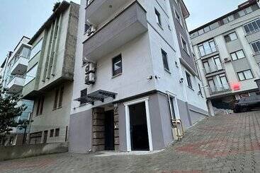 Albayrak Apart