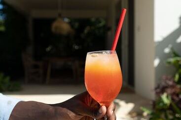 تختخواب و صبحانه Kuwa Zanzibar