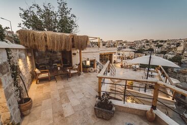 تختخواب و صبحانه Vie Cappadocia   Adults Only