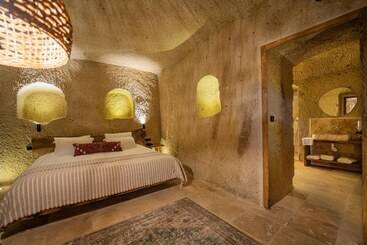 تختخواب و صبحانه Vie Cappadocia   Adults Only