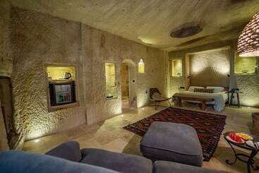 تختخواب و صبحانه Vie Cappadocia   Adults Only