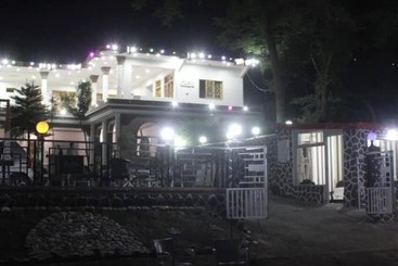 Blue Bell Hotel And Restaurant Balakot