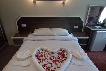Ceren Otel