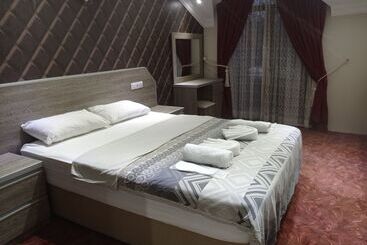 Ceren Otel