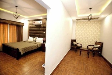 هتل Canal View