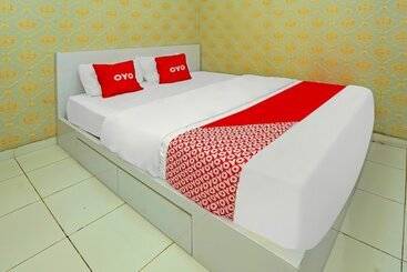هتل Capital O 92306 Barata Inn