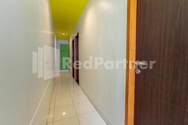 هتل Ichiza Room Redpartner