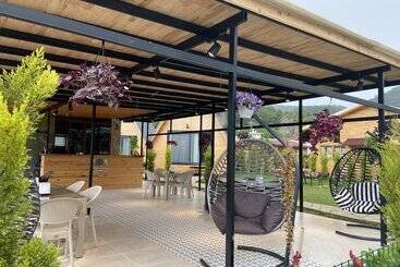 هتل Karaöz Sapphire Bungalows