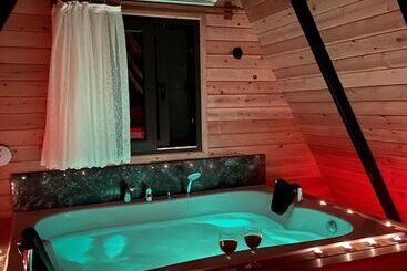 هتل Karaöz Sapphire Bungalows