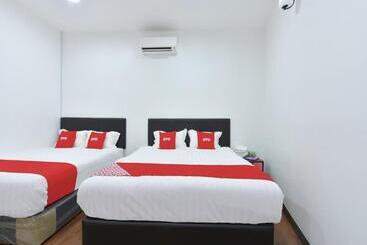 هتل Madeena Inn By Oyo