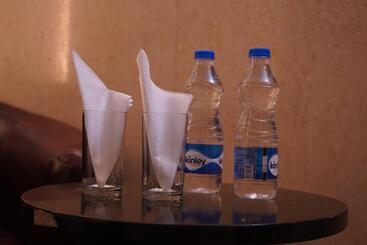 هتل O Delhi, Near Metro Station Karol Bagh