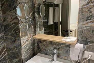 Sol Invictus Boutique Hotel Durres Albania