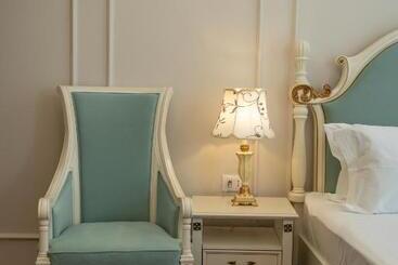 Sol Invictus Boutique Hotel Durres Albania