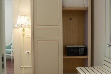 Sol Invictus Boutique Hotel Durres Albania