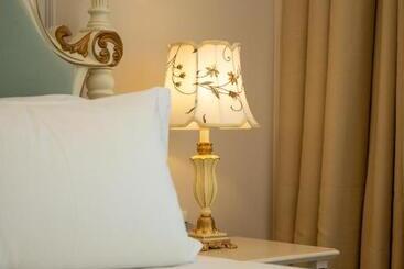 Sol Invictus Boutique Hotel Durres Albania