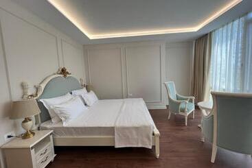 Sol Invictus Boutique Hotel Durres Albania