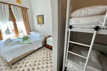 هتل Villa Ece Pension