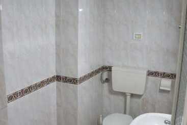 هتل Villa Gloria