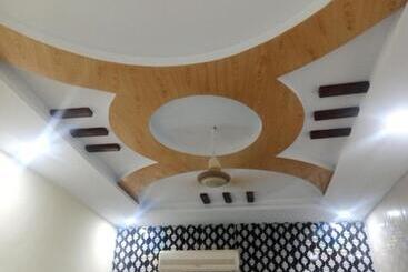 هتل Vip Palace Lodge