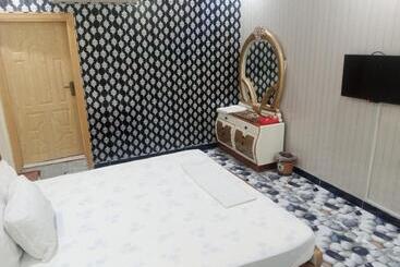 هتل Vip Palace Lodge