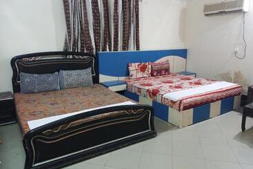 هتل Vip Palace Lodge