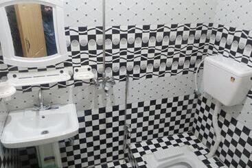 هتل Vip Palace Lodge