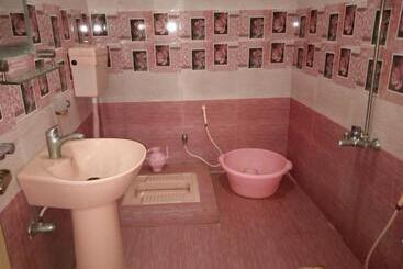 هتل Vip Palace Lodge