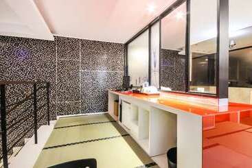 مُتل Hwasun Oncheon Hotel Tatami