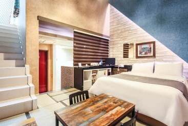 مُتل Hwasun Oncheon Hotel Tatami