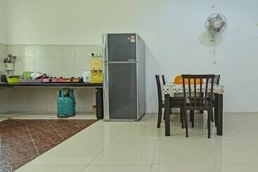پانسیون Casaria Paka Homestay By Oyo