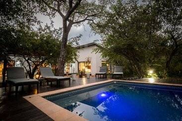 ペンション Gem In The Bush Lodge