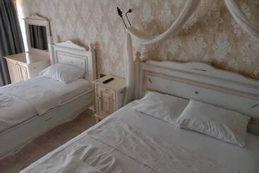 Ra Delux Butik Otel