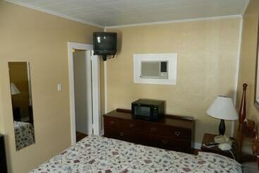 Belle Isle Motel