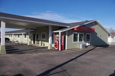 هتل Economy Inn Mccook
