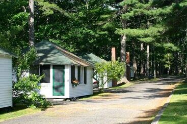 هتل Hinckley's Dreamwood Cottages