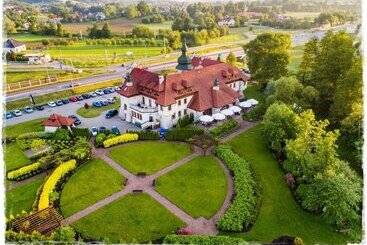 Kasztel - Rzezawa