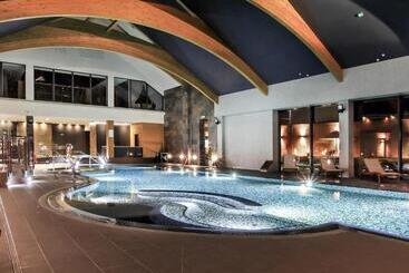 هتل Marina Club