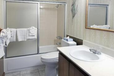 هتل Ocean Terrace Condominiums